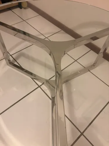 Mesa de Centro em vidro e inox