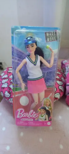 Barbie Feita para mexer articulada