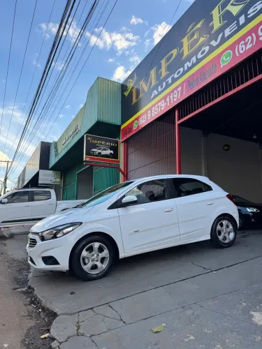 Chevrolet Onix Hatch LT 1.4 8V Flex Aut. 4P 2019
