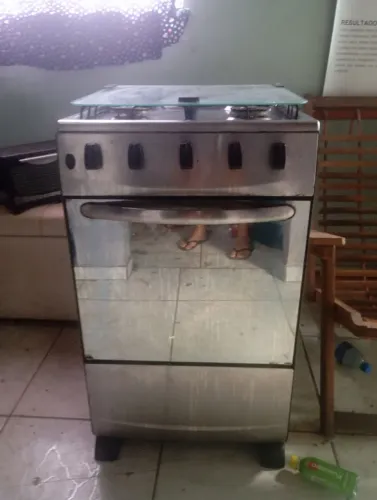 VENDE-SE FOGÃO 4 BOCAS