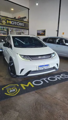 BYD Dolphin EV (Elétrico) 2024