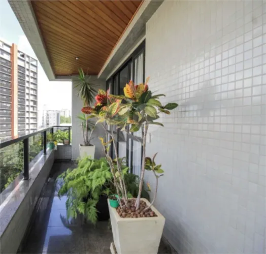 APTO IMPECÁVEL, 190M2 3SUÍTES, 3VAGAS NA VILA ANDRADE!!!