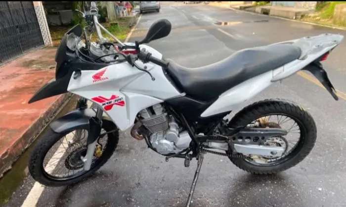 XRE 300