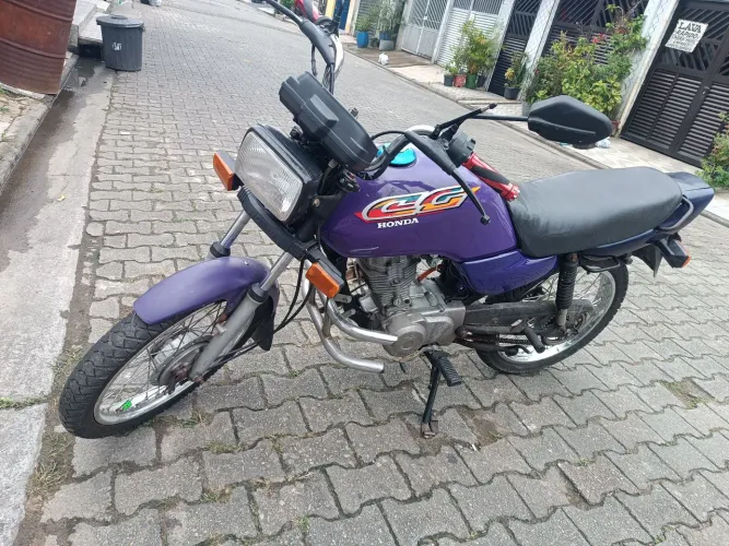 Cg titan a famosa 99