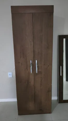 Armário Multiuso 2 Portas