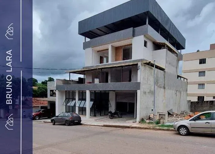 Sala comercial disponível para locação no Bairro São Sebastião Igarapé/MG.