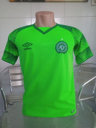 Camisa de goleiro chapecoense umbro 2017