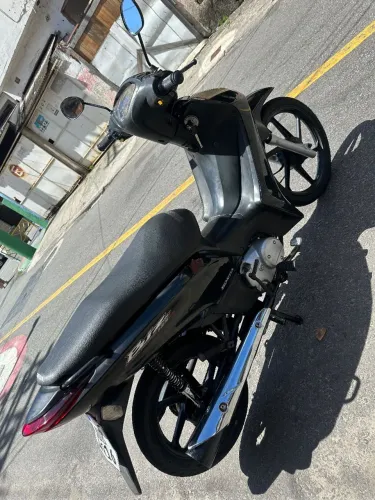 Vende -se 