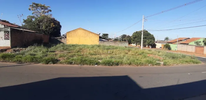Vendo Lote 363 m2 de esquina Setor Serra Dourada 2, Aparecida de Goiânia-GO