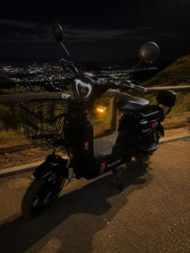 Scooter elétrica 1000W - Praticamente nova