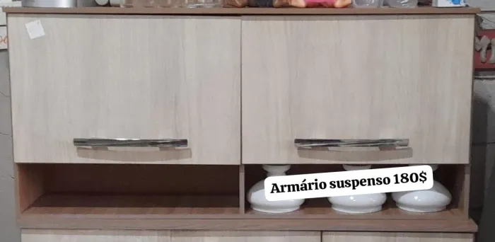 Armário de cozinha suspenso 