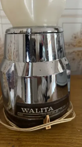 Liquidificador Walita cromado anos 70