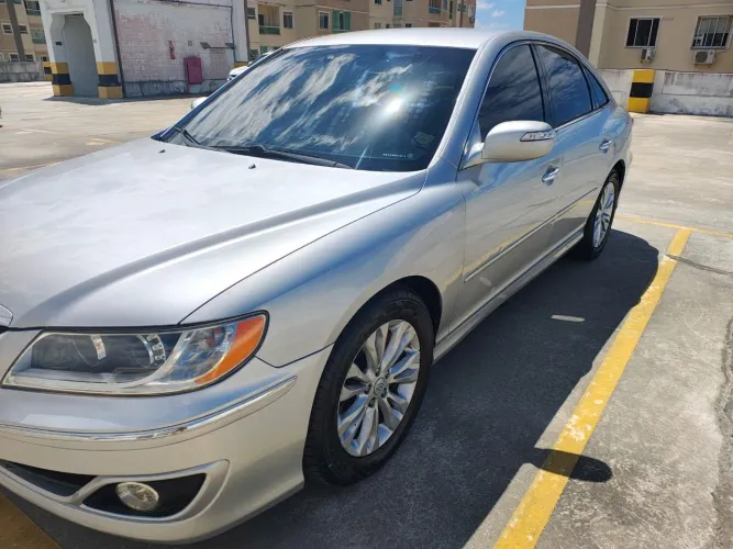 Hyundai Azera GLS 3.3 V6 24V 4P Aut. 2011