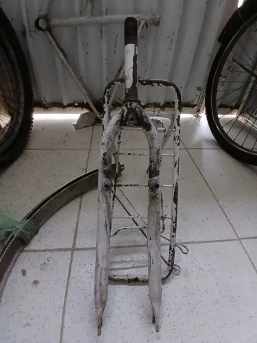 Bicicleta desmontada aro 26