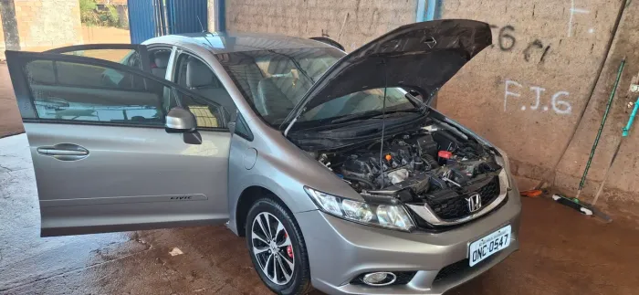 Honda Civic Sedan LXS 1.8/1.8 Flex 16V Aut. 4P 2013