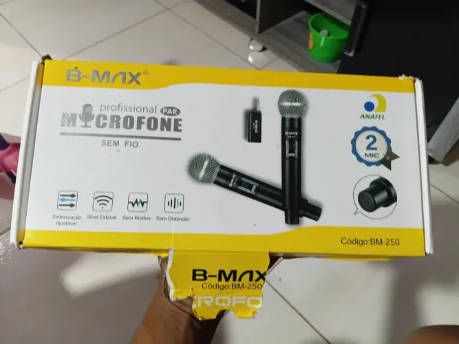 2 microfones sem fio marca B-max