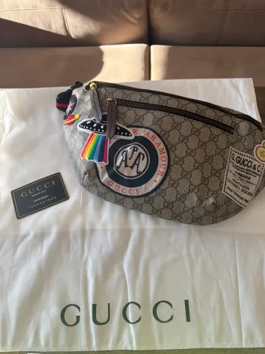 Pochete gucci