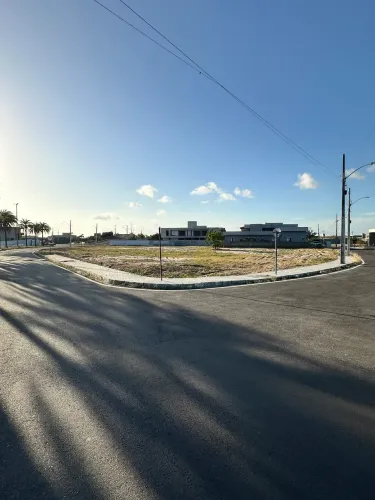 DIRETO COM PROPRIETÁRIO TERRENO ESQUINA lote no Condominio Alamoana 