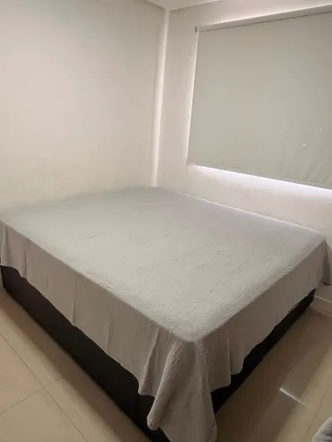 CAMA BAÚ KING SIZE