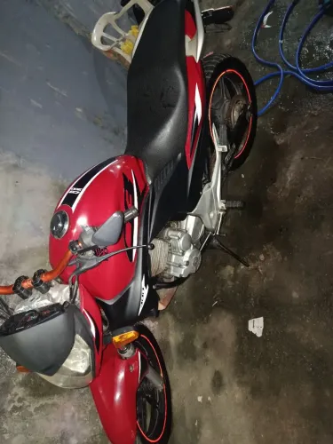 CB 300 r para venda