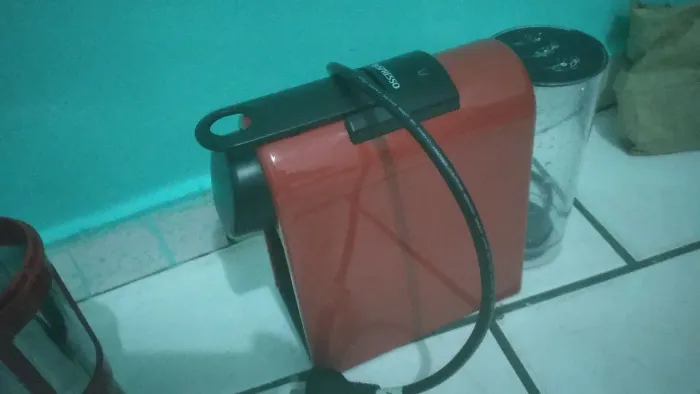 Vendo uma cafeteira elétrica no valor de 150 zap * aceito troca em celular t