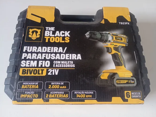 Vende-se furadeira e parafusadeira usada poucas vezes