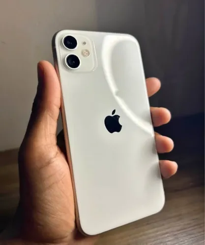 Iphone 11 zero novo 
