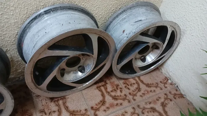 Rodas liga leve