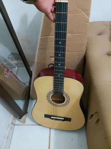 Violão novinho para iniciantes