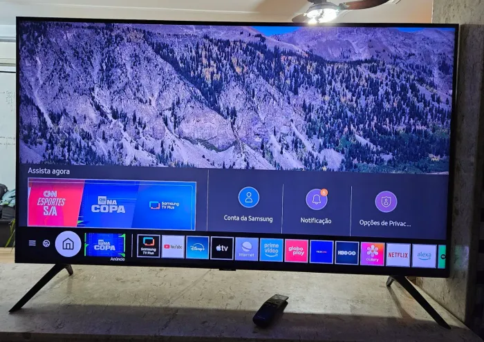 TV Smart Samsung 50' 4K Crystal UHD 