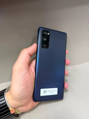 SAMSUNG S20 FE