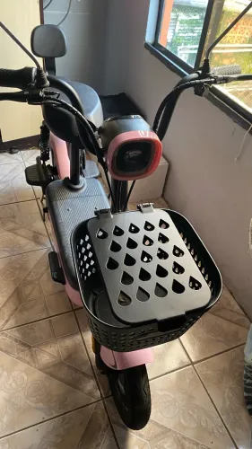 Troco Scooter Elétrica por Iphone