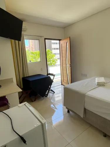 Alugo quarto mensal na Pajuçara 
