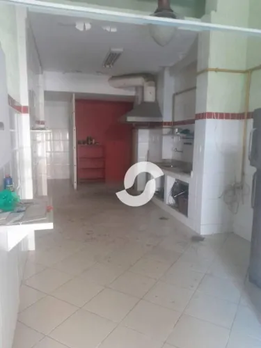 LOJA perto Faculdades