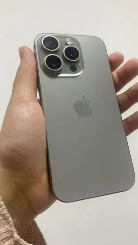iPhone 15 Pro de 128 GB (Perfeito)