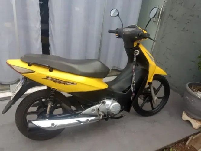 Honda Biz mais troco por Lead