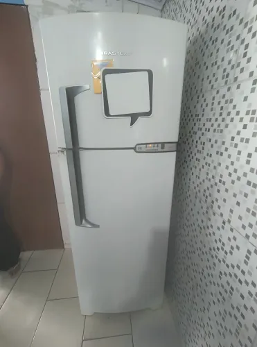 Geladeira mais fogão..