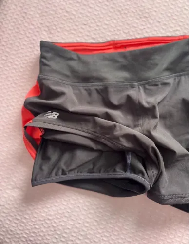 Shortinho corrida new balance 