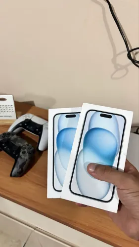 iPhone 15 lacrado C/Nota Fiscal Um ano de garantia 