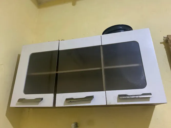 Vende se armário
