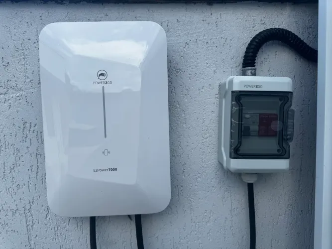 CARREGADOR VEICULAR WALLBOX 7.4kW - NOVO 