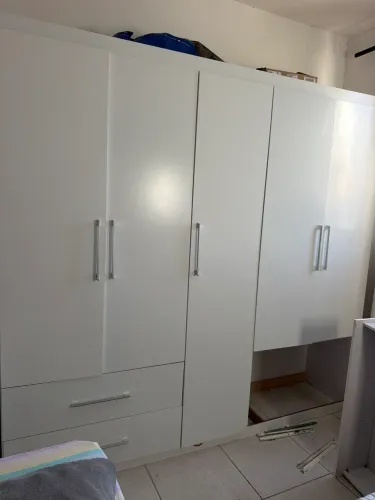 Guarda roupa