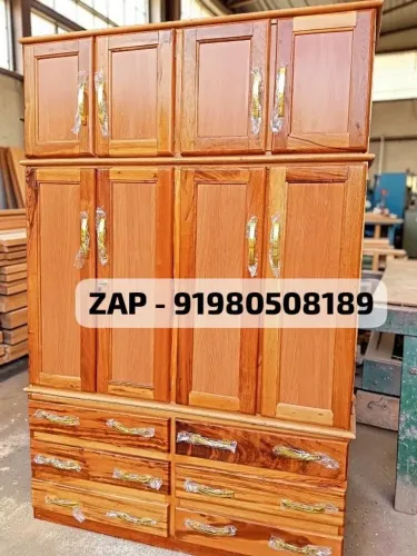 Roupeiro de casal 8 portas 6 gavetas cabideiro Instalado novo