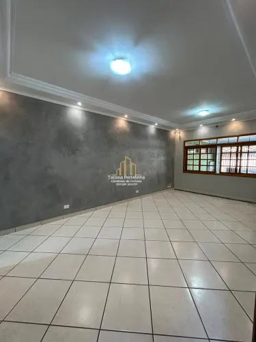 Casa (Sobrado) à venda 3 Dormitórios, 1 suíte, 2 vagas, Pestana 151m2
