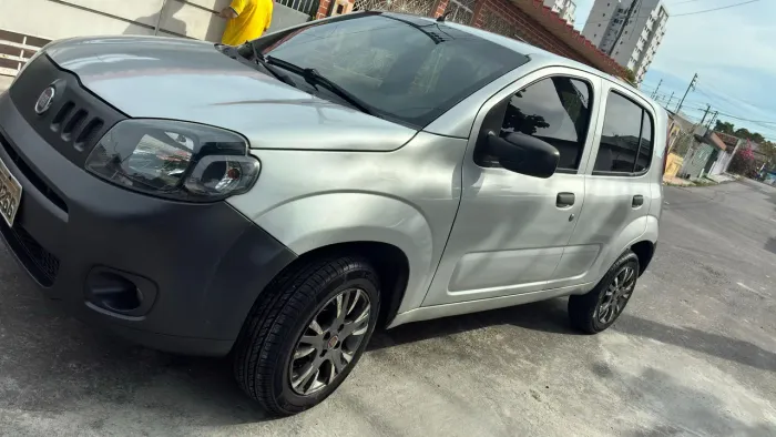 Fiat Uno Vivace Celeb. 1.0 EVO F.flex 8V 5P 2012