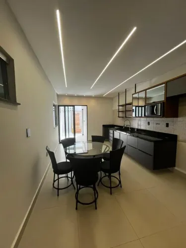 Passaredo / Mobiliado / Térrea / 9 8 1 0 6 3 2 3 1