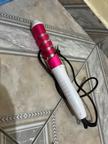 Escova secadora e modeladora