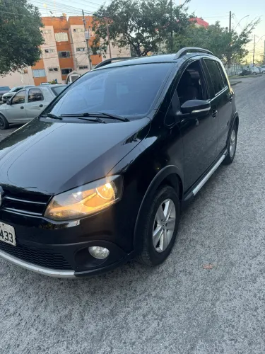 Volkswagen Crossfox 1.6 MI Total Flex 8V 5P 2011