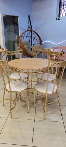 Mesa de jantar redonda