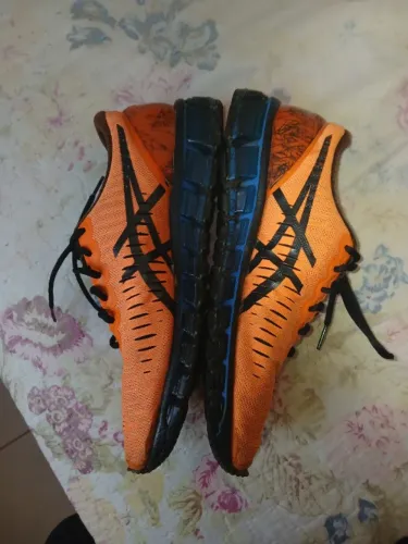 Tênis Asics original